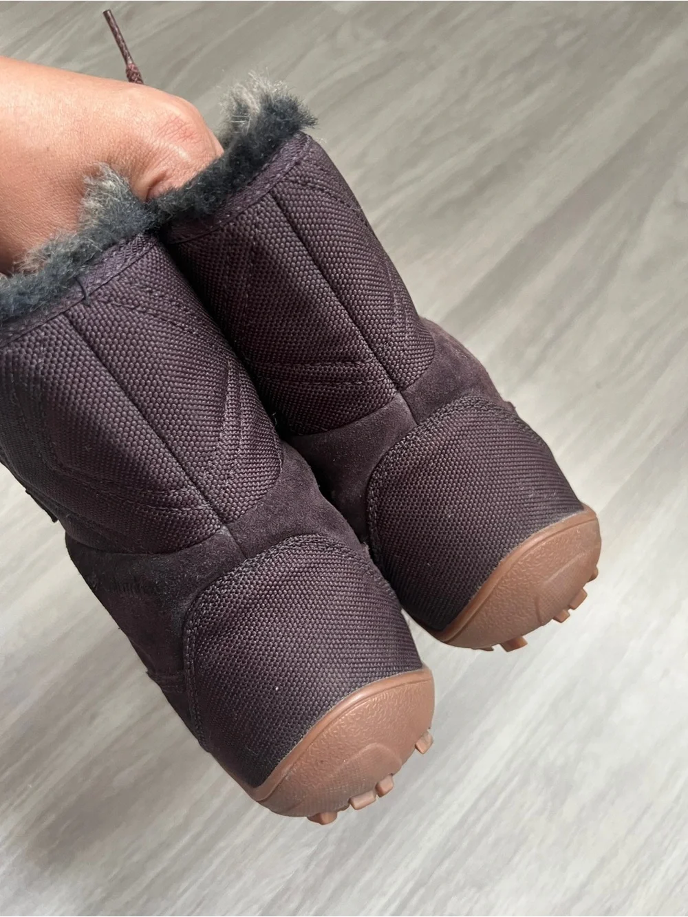 Columbia Waterproof Faux Fur Lace-Up Winter Snow Boots Women’s Size 10 Plum